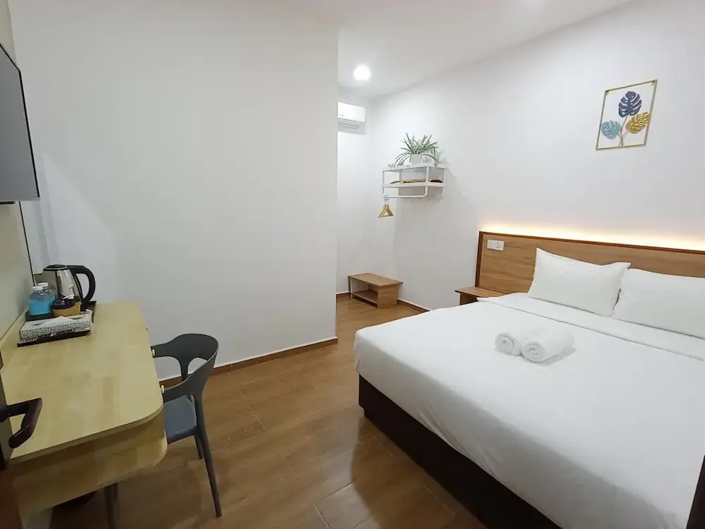 Sh Garden Hotel