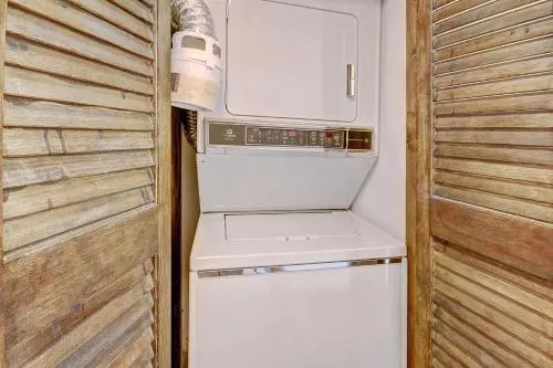 Sf204 Snowflake Condo