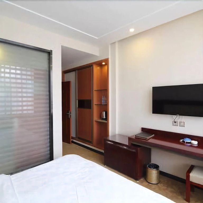 Lanzhou Huachen Hotel