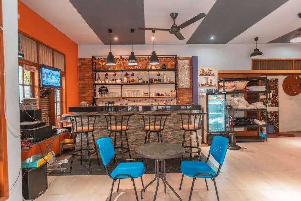 OYO 2229 Dolfie Residence