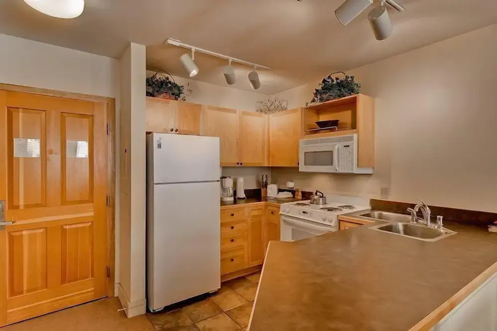 1 Bedroom Colorado Vacation Rental In River Run Village Steps From The River Run Gondola