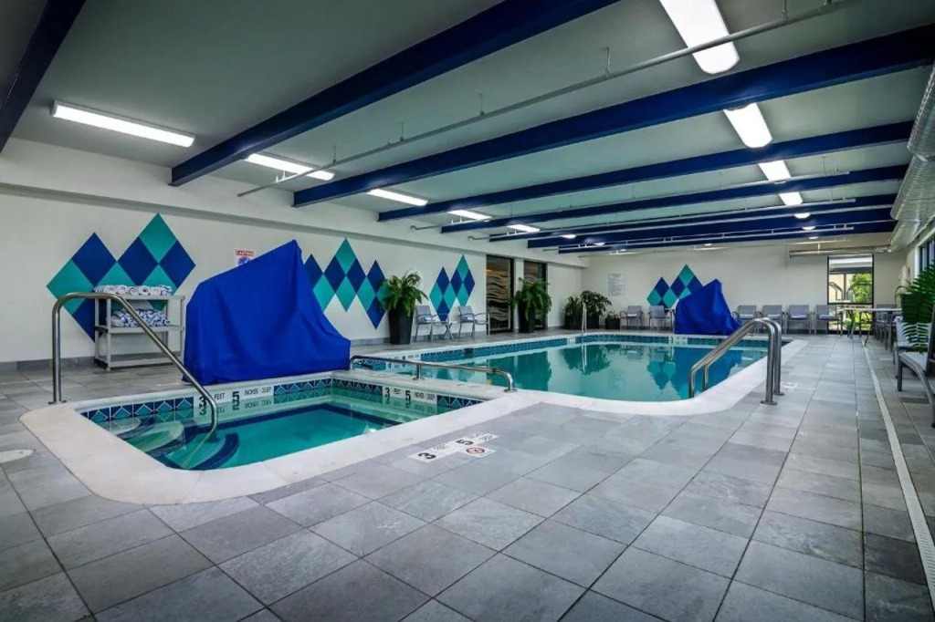 Holiday Inn & Suites Syracuse Airport - Liverpool by IHG
