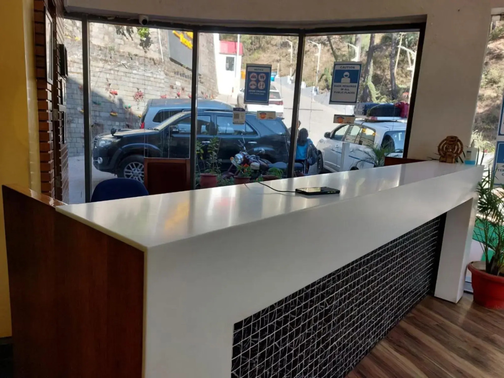 Wood Creek Resort & Spa Kasauli