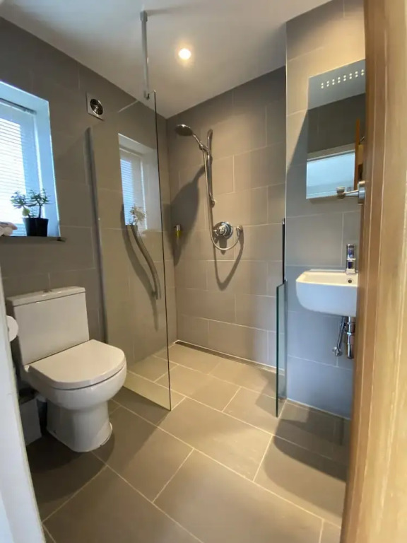 Downton Lodge Country Bed and Breakfast and; Self Catering