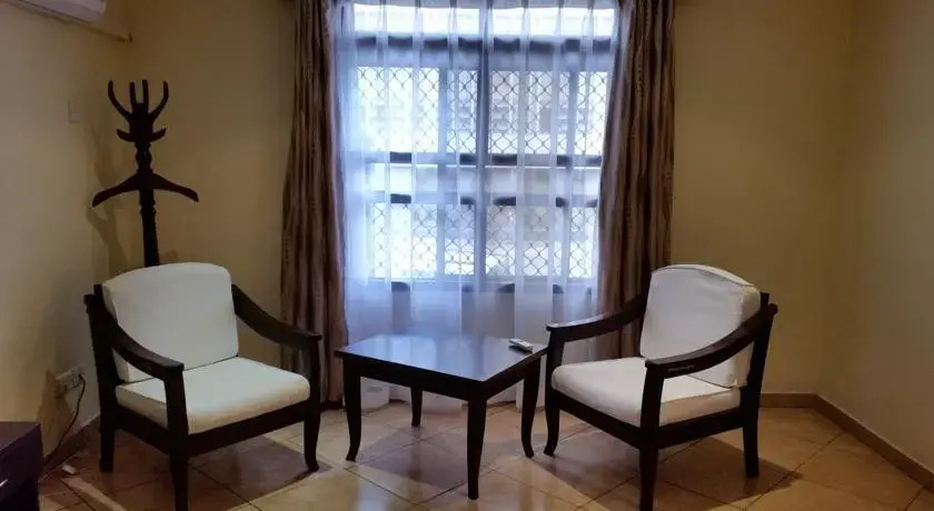 New Safari Hotel