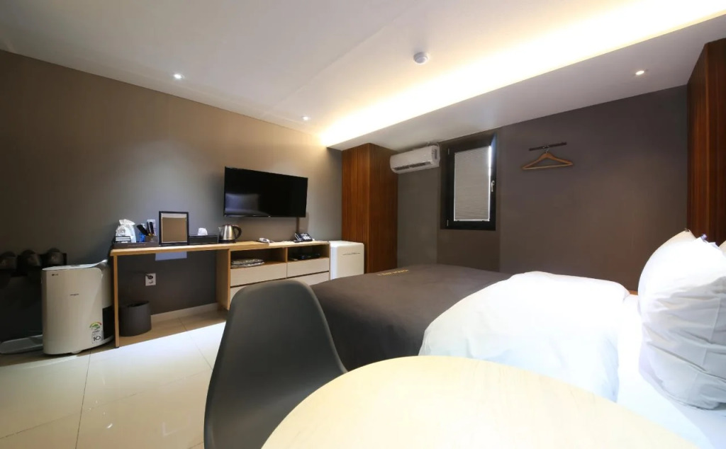 Hotel K