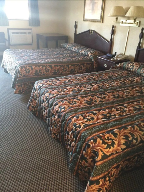 Economy Inn