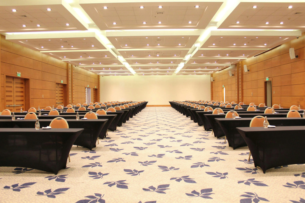 Sheraton Miramar Hotel & Convention Center