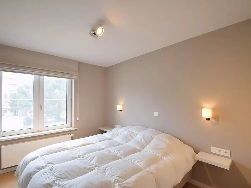 Modern Stay Near the Beach