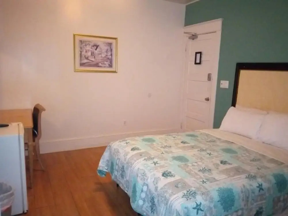 Surf Villa Hotel