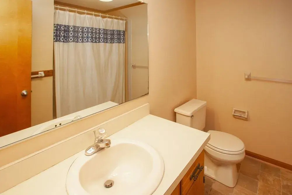 Free Winds - 4 Br Condo