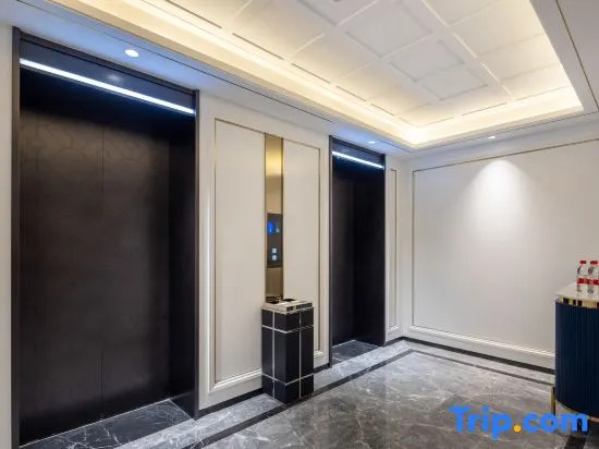 XANA Deluxe Hotel (Harbin Railway Station Gongren Wenhuagong Subway Station)