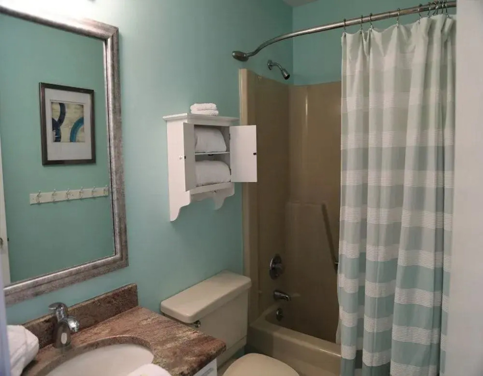 Southern Sands 104 2 Bedroom Condo by RedAwning