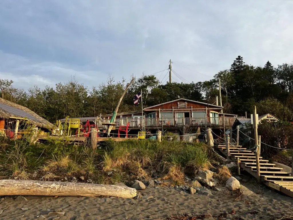 Auberge Festive Sea Shack