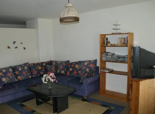 AAE Heidi's Hostel