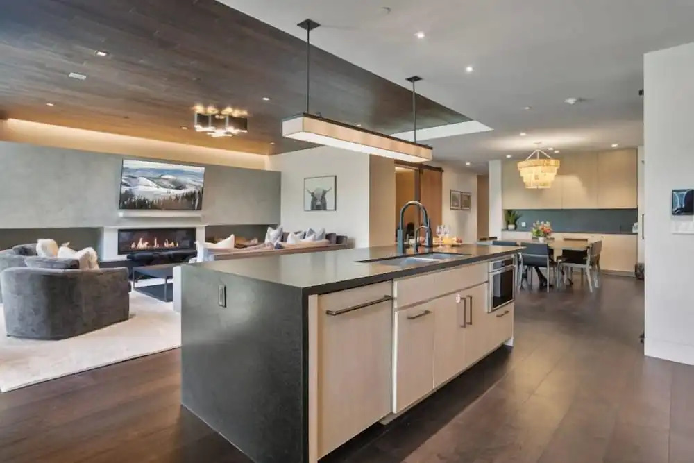 203 - Three Bedroom Condo Deluxe One Empire Pass by Deer Valley Resort