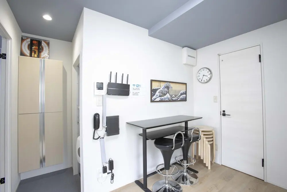 1 min from Koenji st 6mins from Shinjuku A