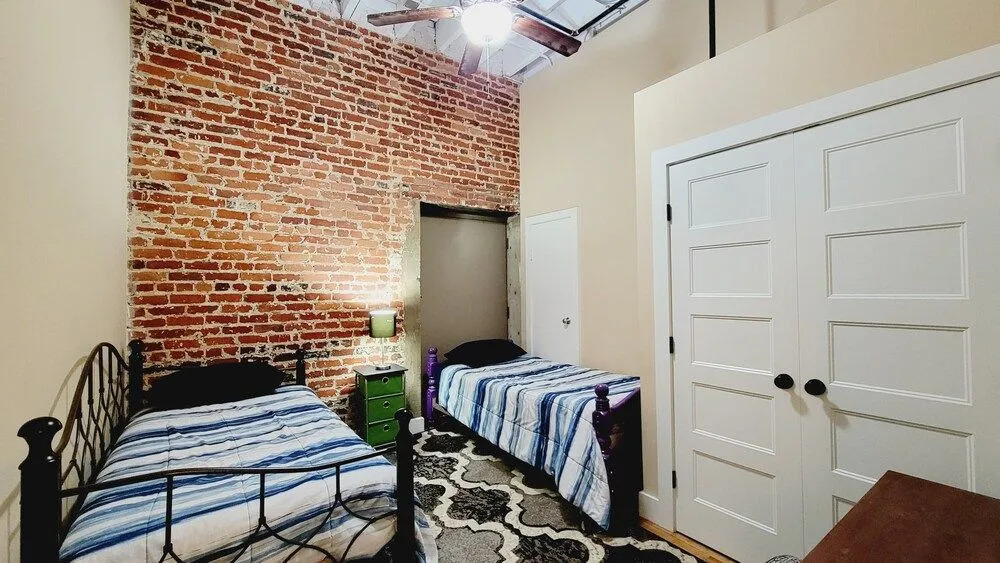 Geneva's Place LLC