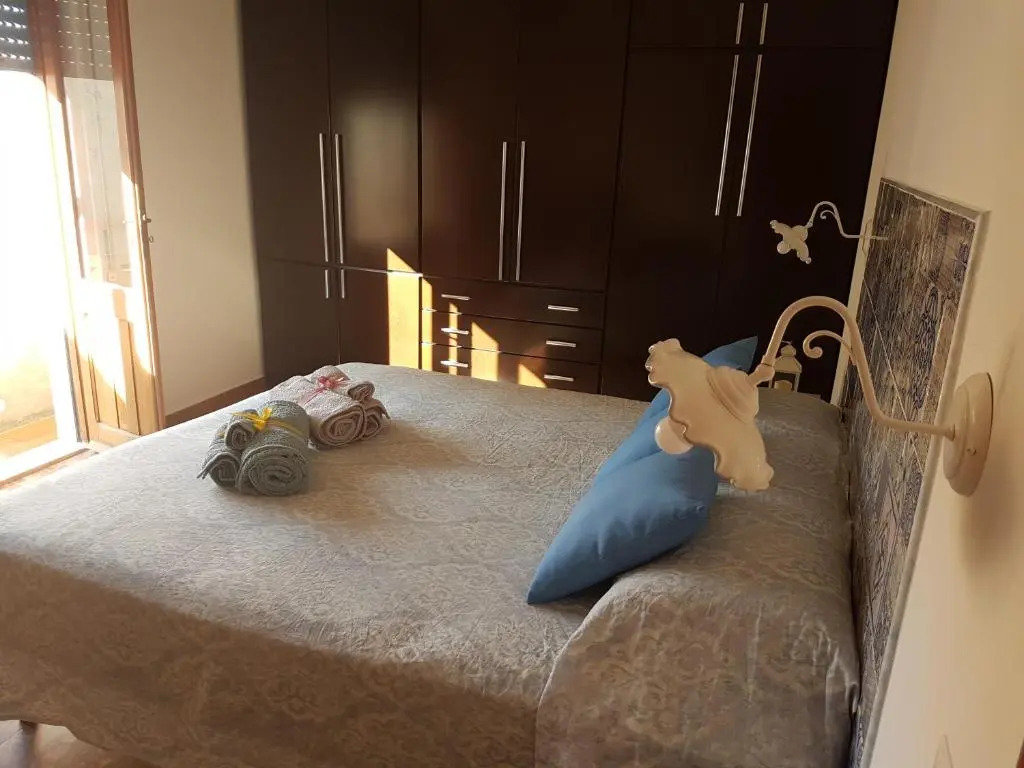 Casa Vacanze Fronte Mare Calasetta "CA' U CAPPUN"