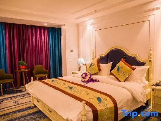 Hanyuan Business Hotel (Victoria commercial building of Linhe high speed railway station)
