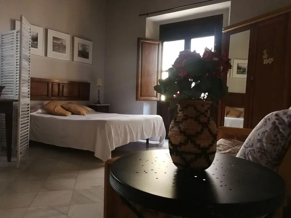 Alhambra Nest