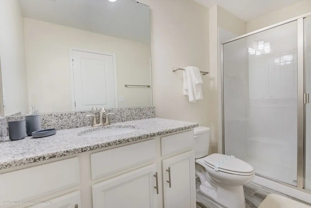 6 Bdrm 5 BA Vacation Home