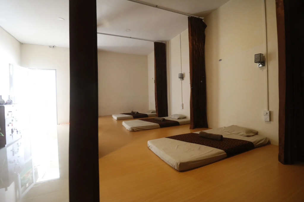 RedDoorz Plus @ Tanjung Uncang Batam