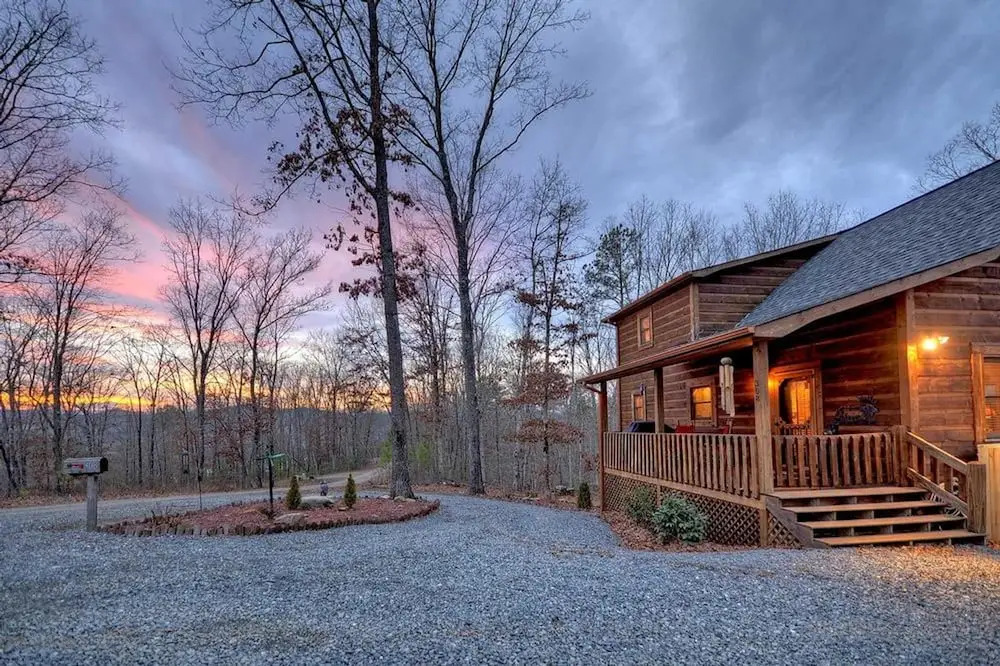 Windy Valley Retreat by Escape to Blue Ridge