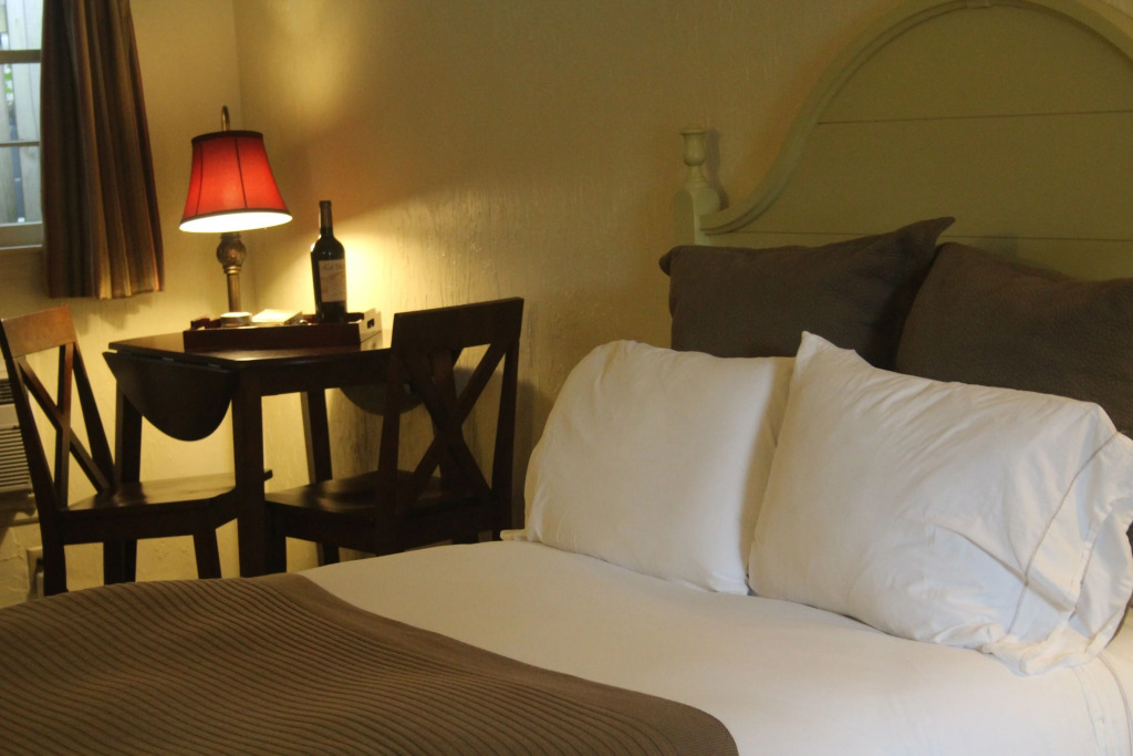 Hillwinds Inn - Blowing Rock