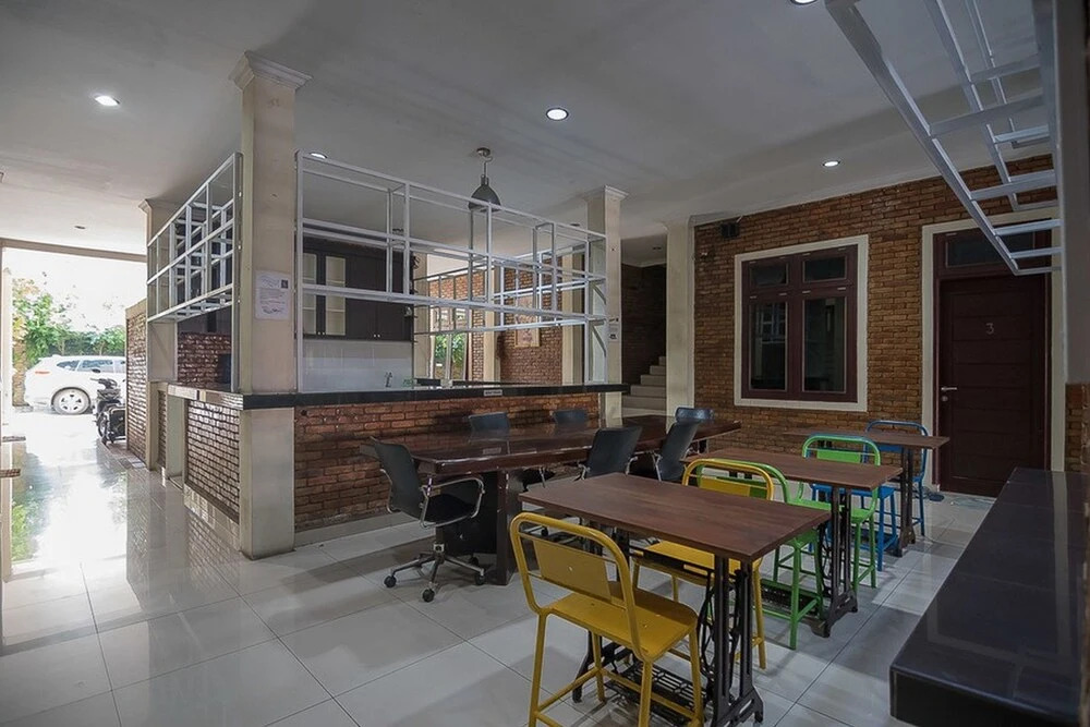 Bengawan Residence 66 by RedDoorz
