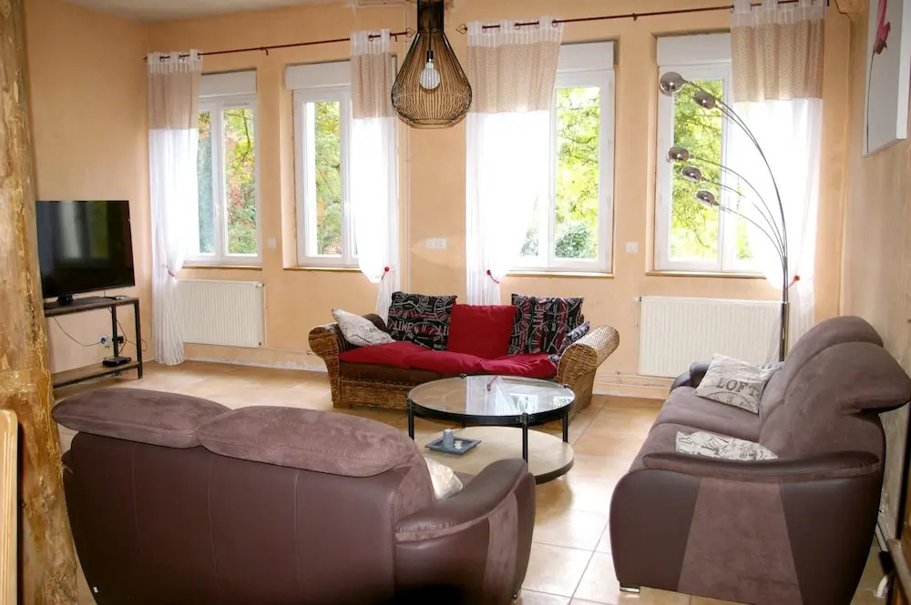 House With 5 Bedrooms in Saint-claude, With Wifi - 10 km From the Slopes