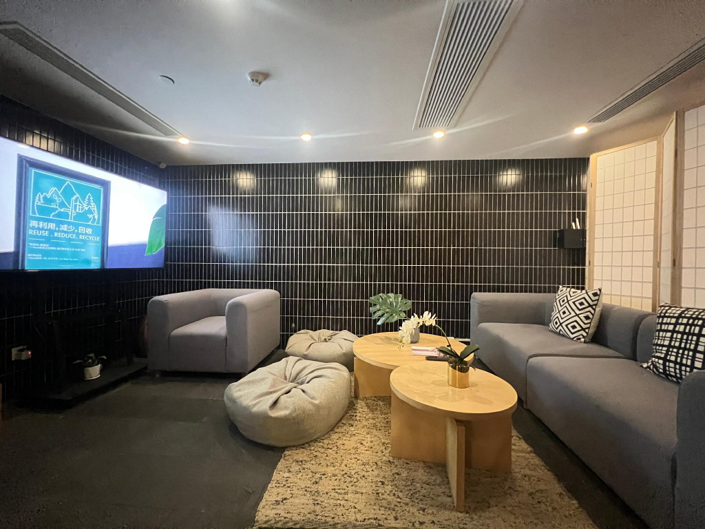 BaseLIVING Wending Serviced Apartment