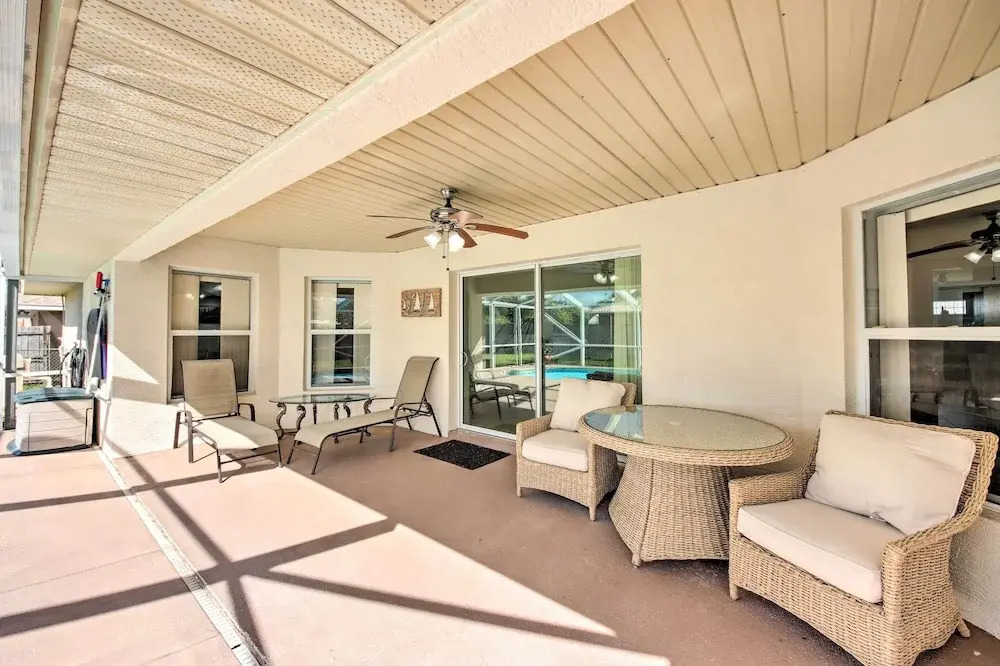 Pool & Fenced Yard: Sebring Retreat