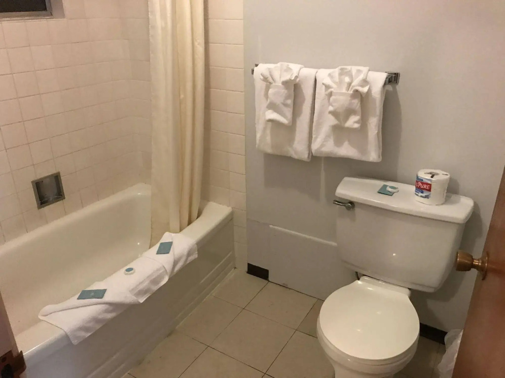 Inntowne Motel