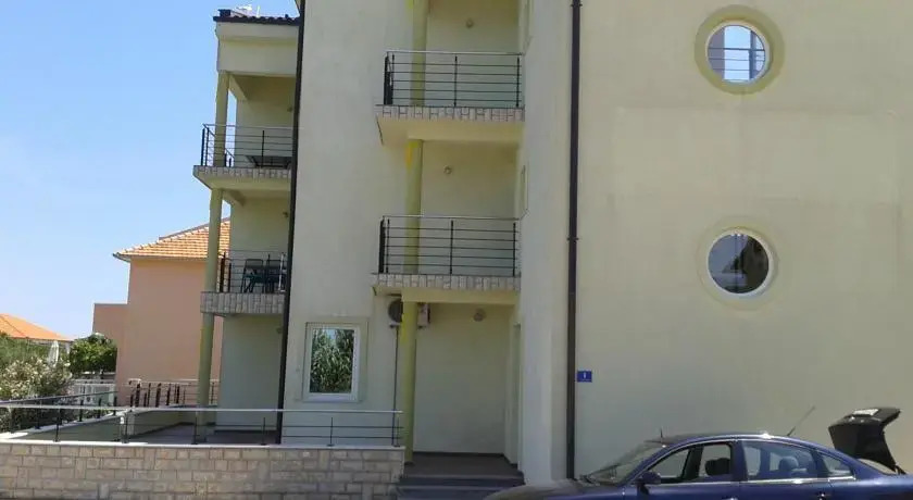 Apartments Villa Fantazija