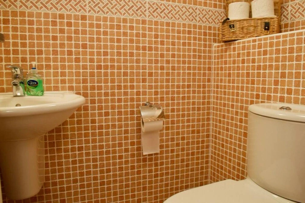 1 Bedroom Duplex Flat With Balcony And Free Parking