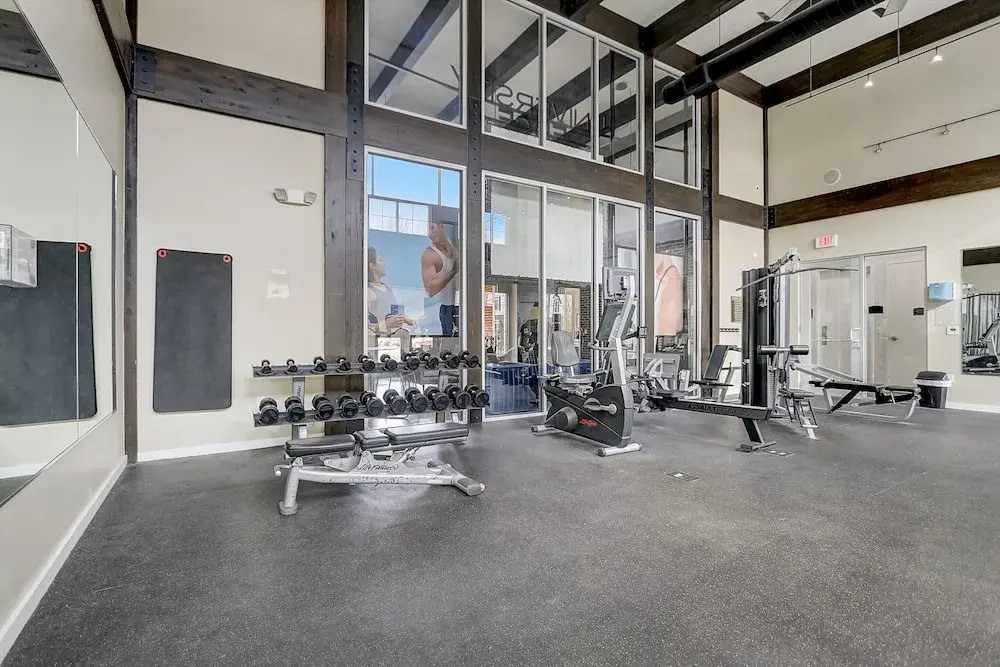 FRONTDESK University Edge Notre Dame Apts South Bend