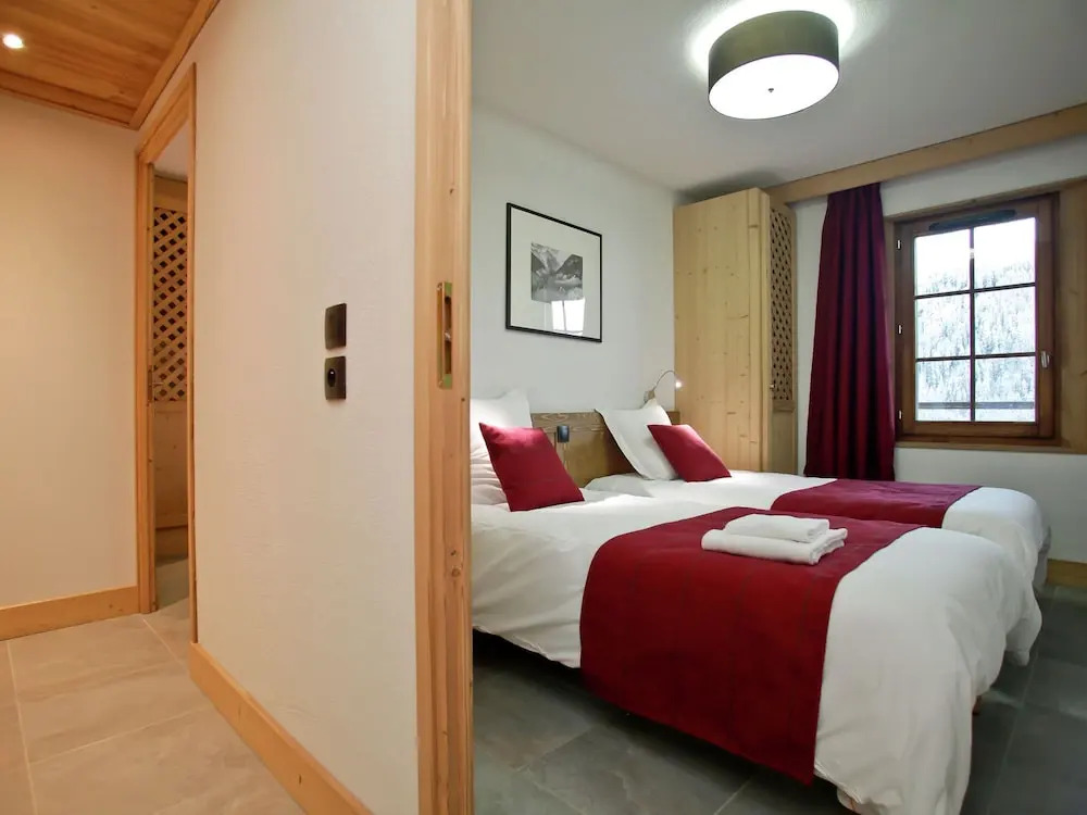 Comfortable Apartment in Chatel, 50 m. From the ski Lift