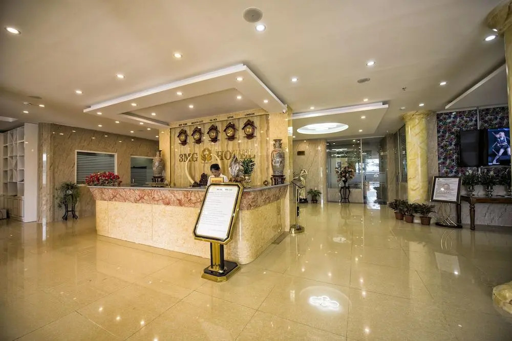 3MG Lakeside Hotel