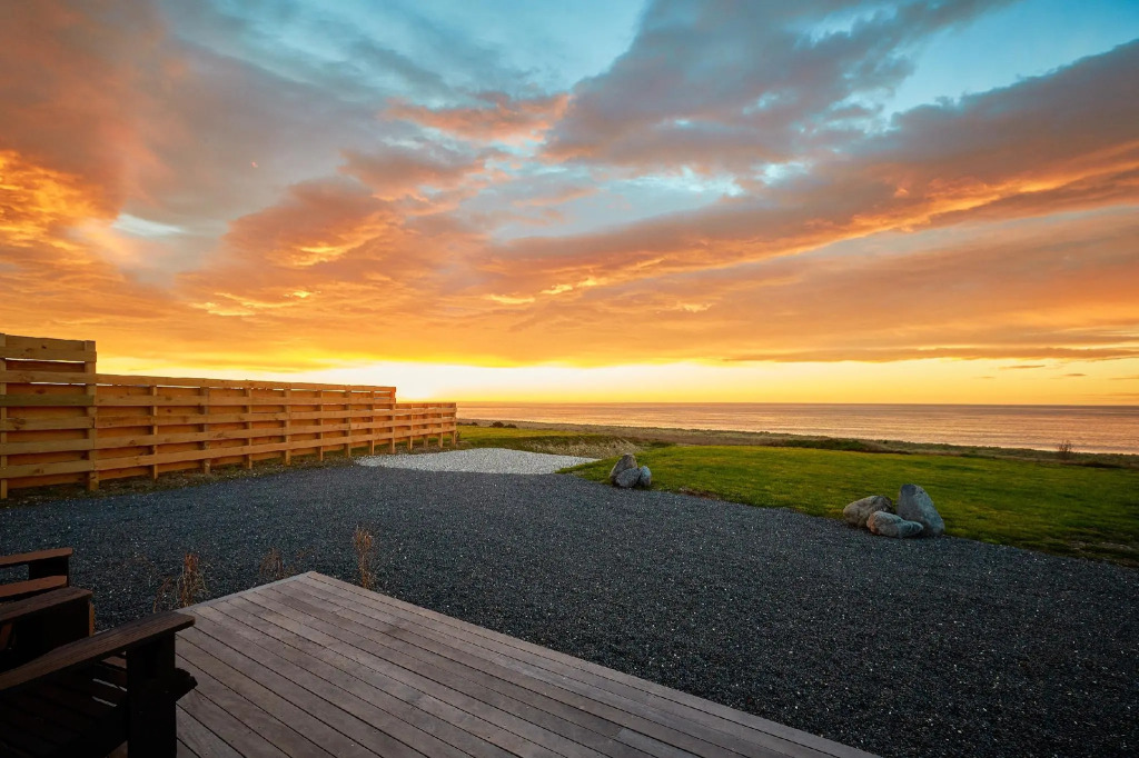 Glenburn Coastal Retreat