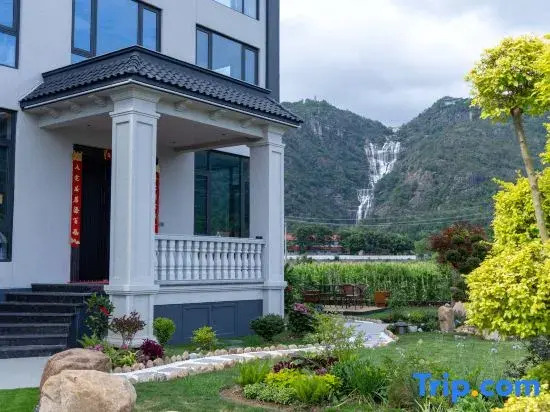 He Mu Homestay