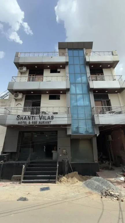 Shanti Vilas Hotel