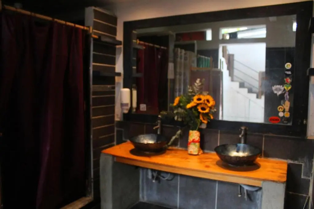 Volko Party Hostel