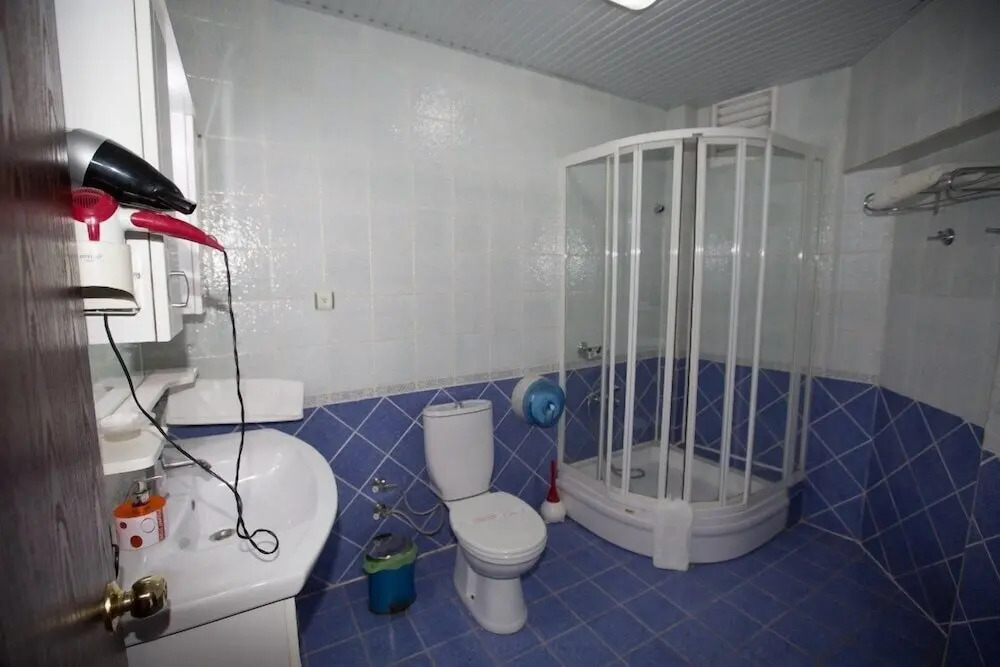 Grand Astra Hotel