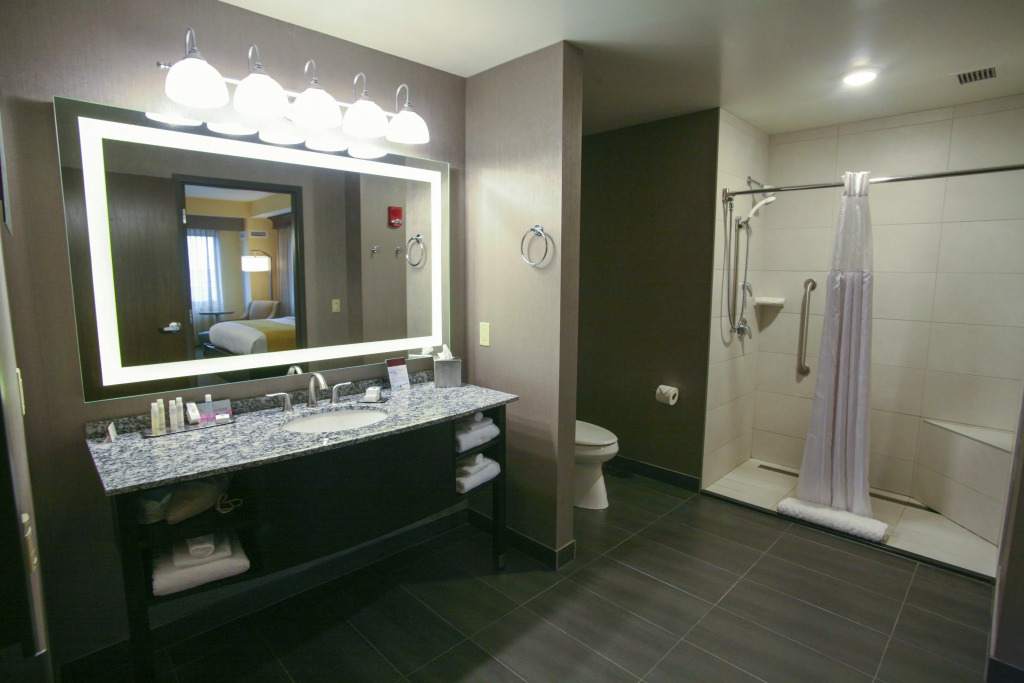 DoubleTree by Hilton Bemidji