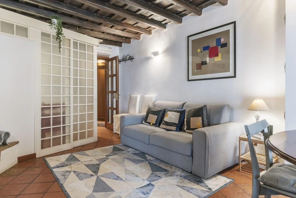 Stylish Flat Domus Aurea