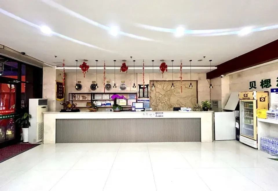 Beixi Hotel (Gaobeidian Railway Station Branch)(贝楒酒店(高碑店火车站北库小镇店))