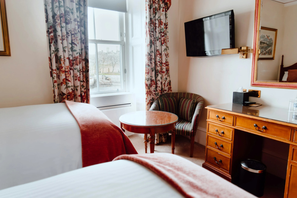 Royal Hotel