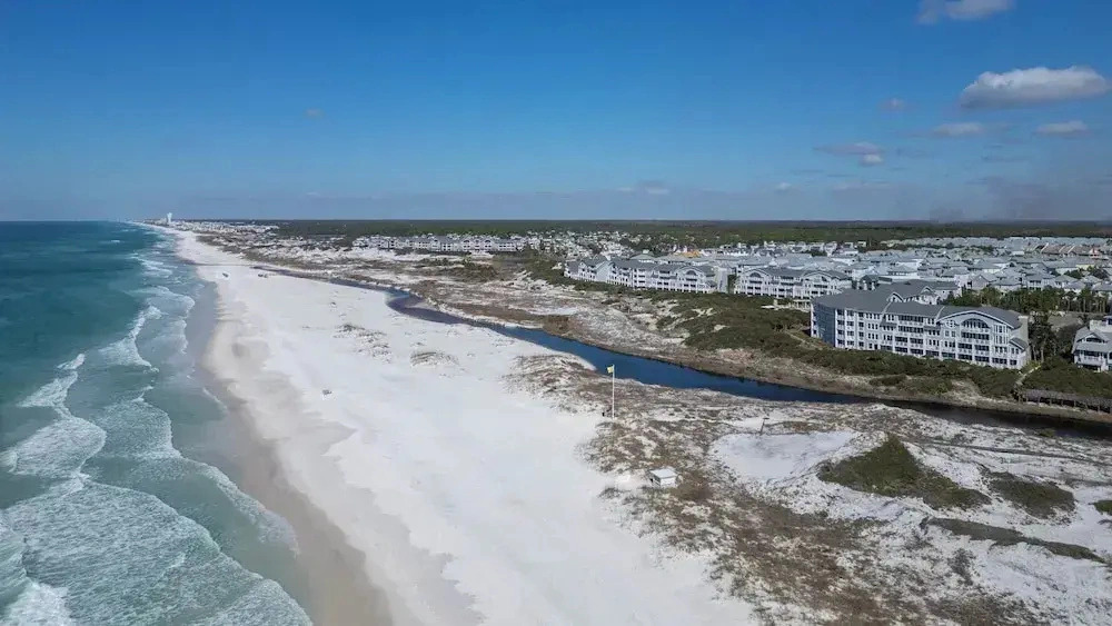 Watersound 4BR w/ Heated Pool, Golf Carts & Bikes - Sleeps 12