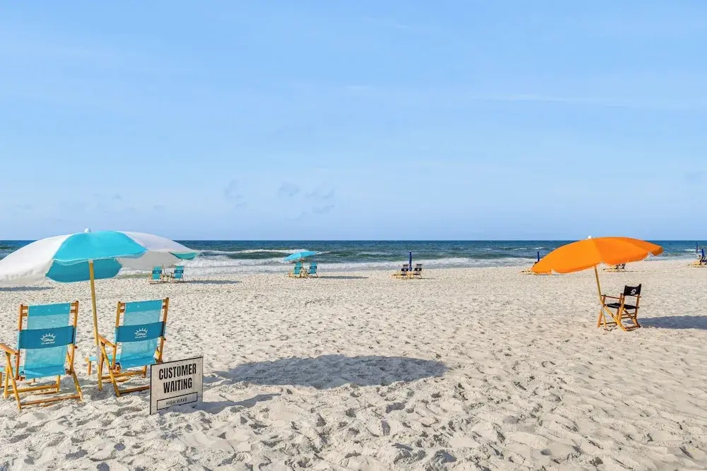 Balcony w/ Pool & Beach Views: Gulf Shores Condo!